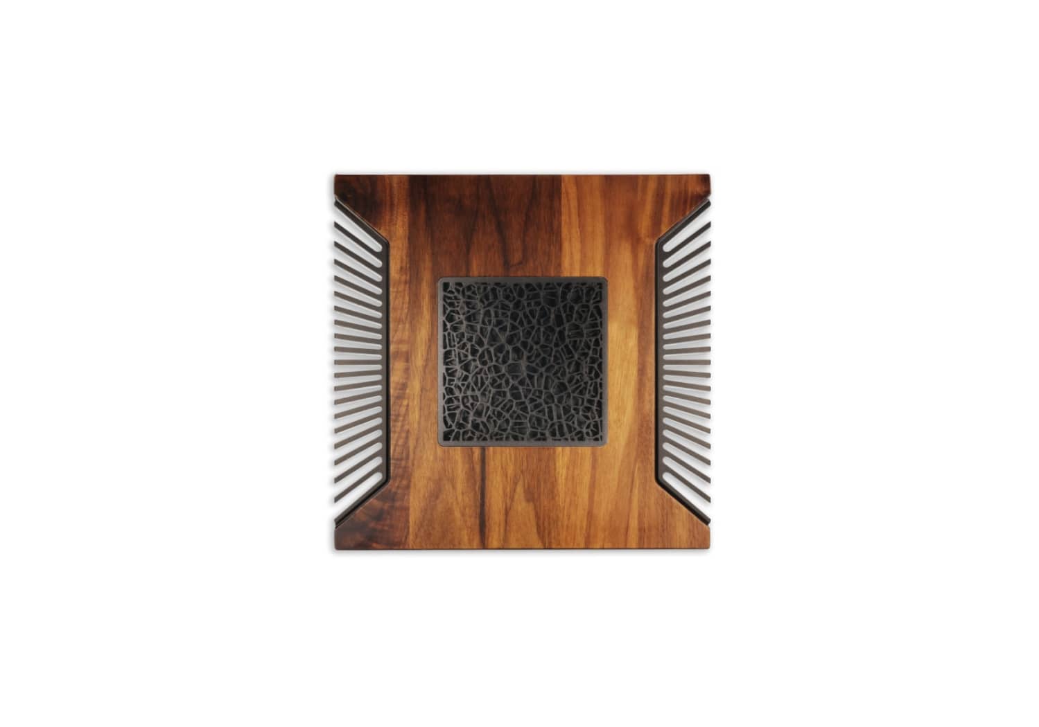 Nucleus Titan thumbnail 3