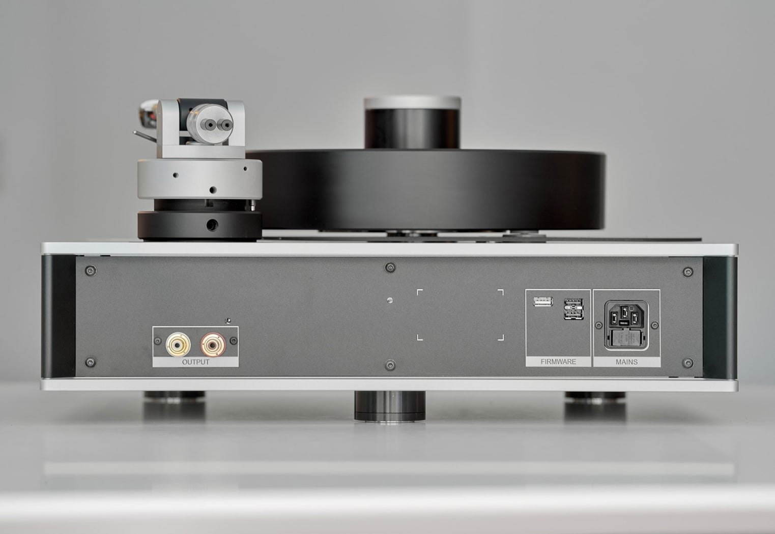 787 Turntable - Mobile view 2