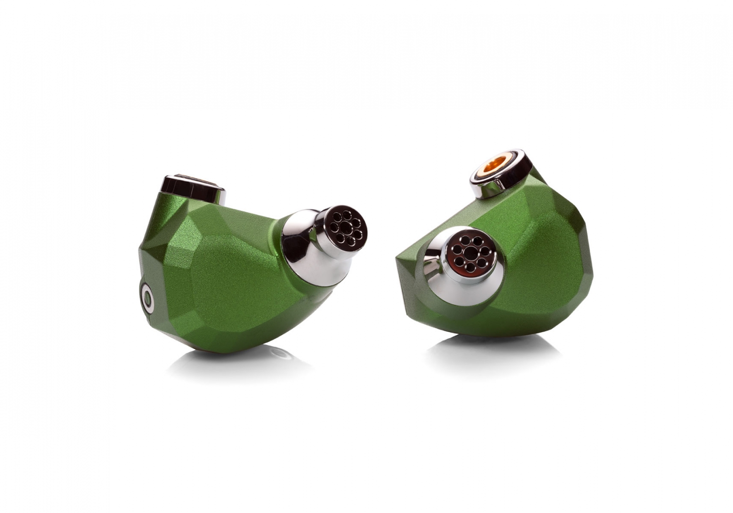 Andromeda Emerald Sea thumbnail 3